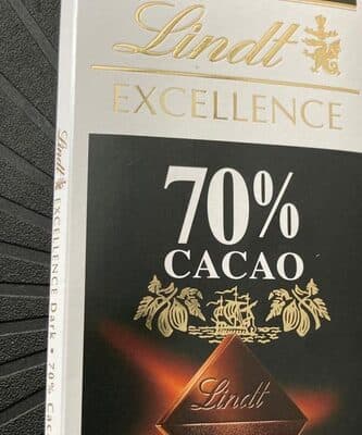 70% Cacao Dark Chocolate Bar by Lindt - 70% chocolate bar